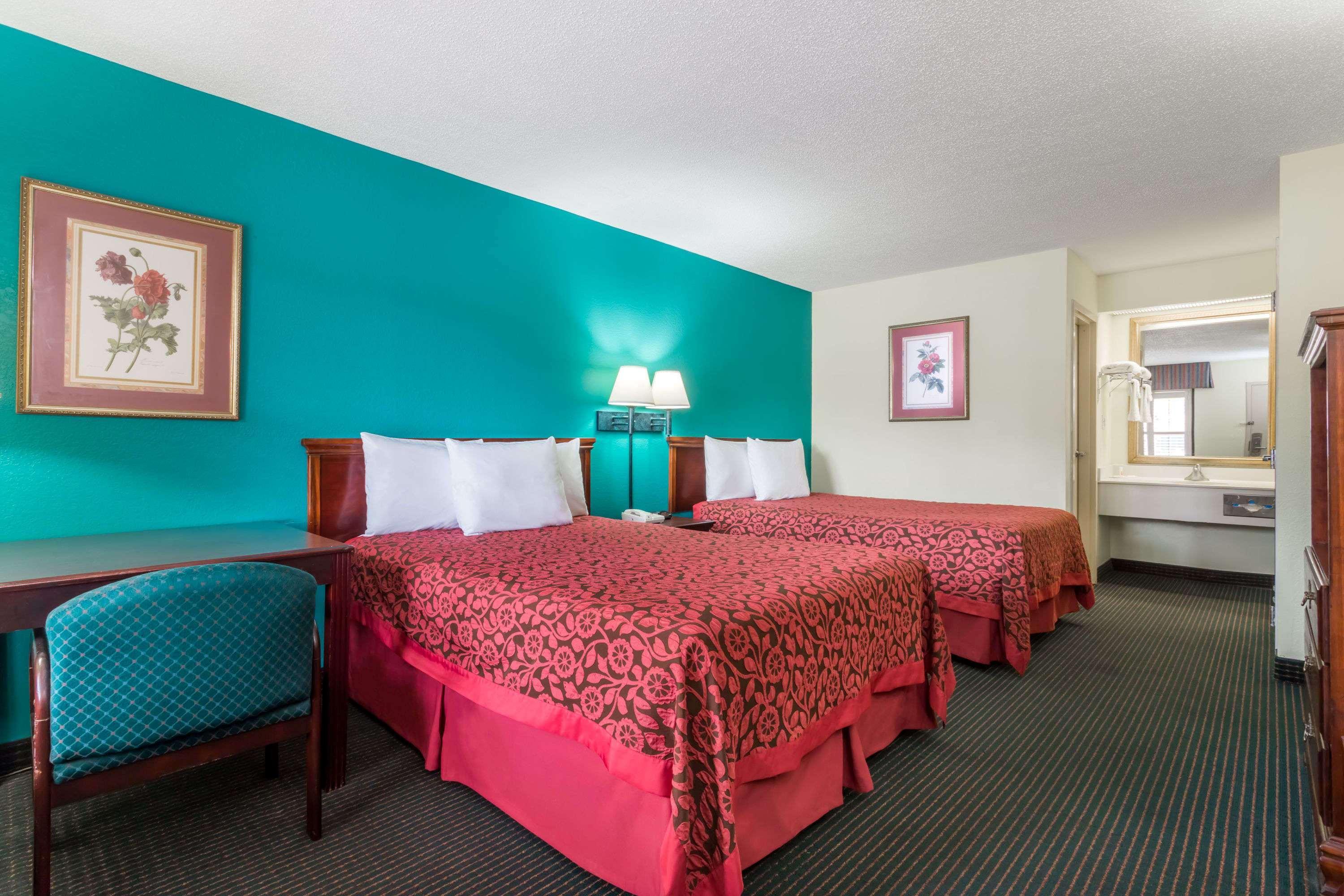 Days Inn By Wyndham Marianna Esterno foto